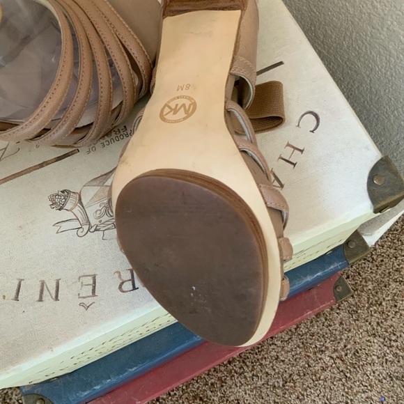 MICHAEL KORS SANDALS - Picture 4 of 5